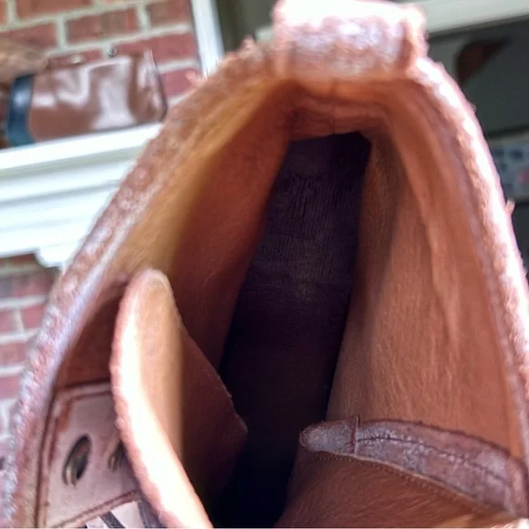 Frye Veronica Rustic Lace Up Leather Combat Boots - Picture 9 of 9